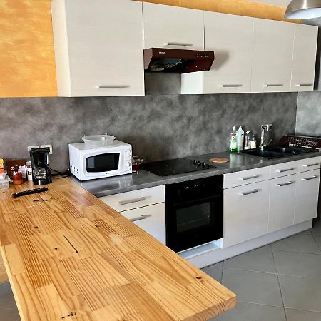 Appartement 2 Chambres - Lits King Size - Wifi - Baignoire Le Puy-en-Velay Exterior foto